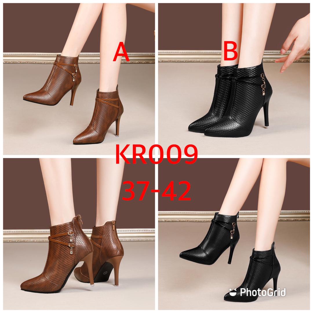 Fine Heel pointed  boots